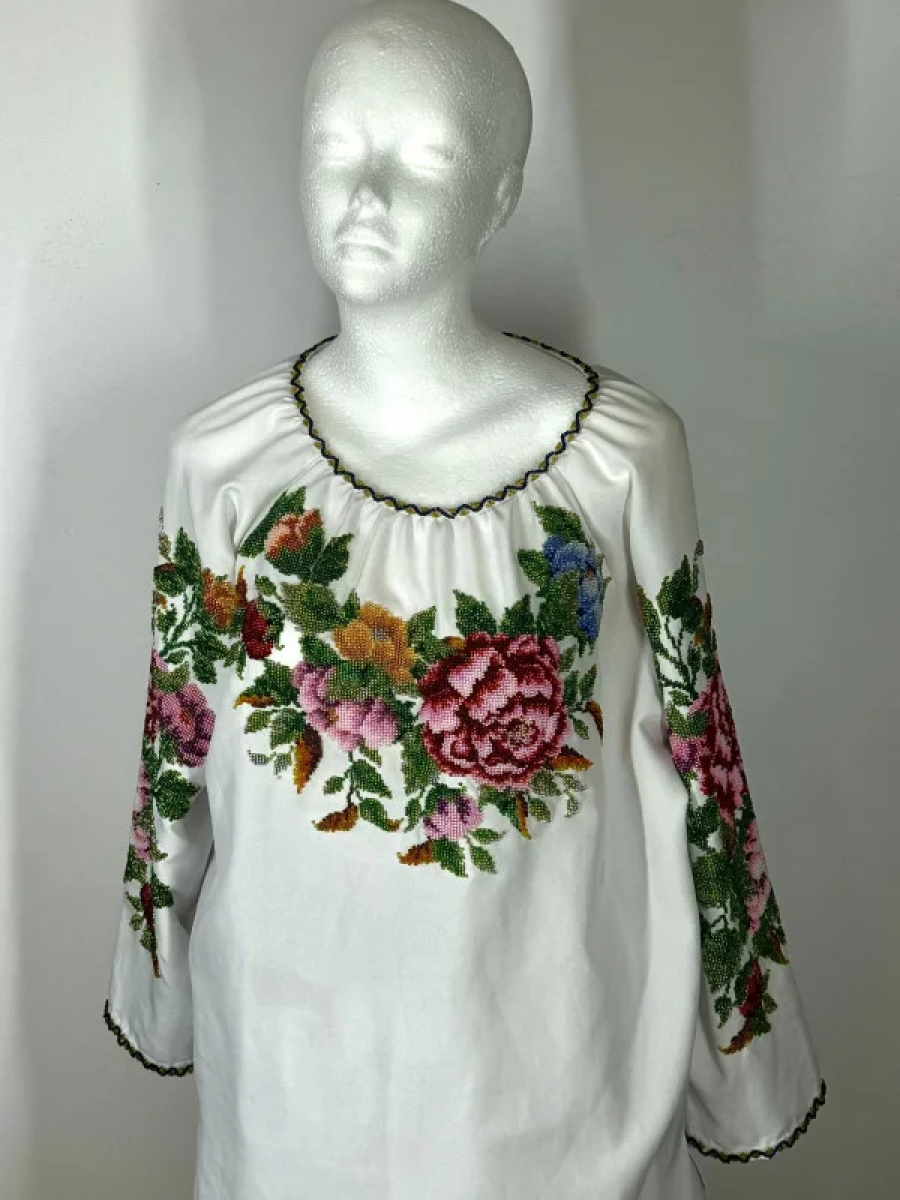 bluzka-wyszywana-koralikami-w-kwiaty.1_l