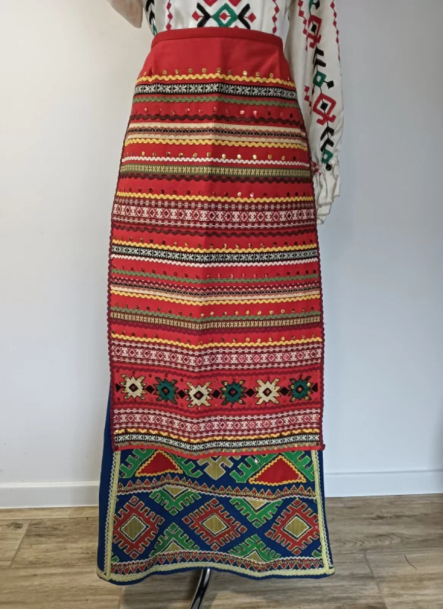 fartuch-czerwony-stylizowany-ukrainski_l