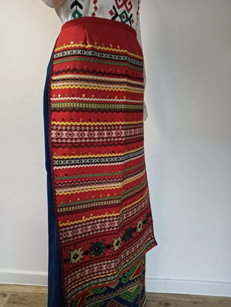 fartuch-czerwony-stylizowany-ukrainski.1_l