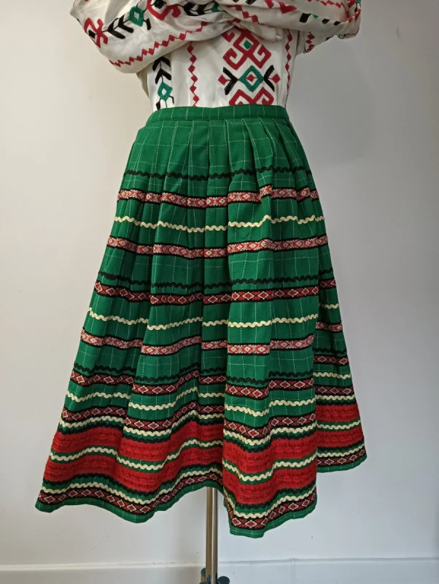 spodnica-zielona-welniana-stylizowana-ukrainska_l